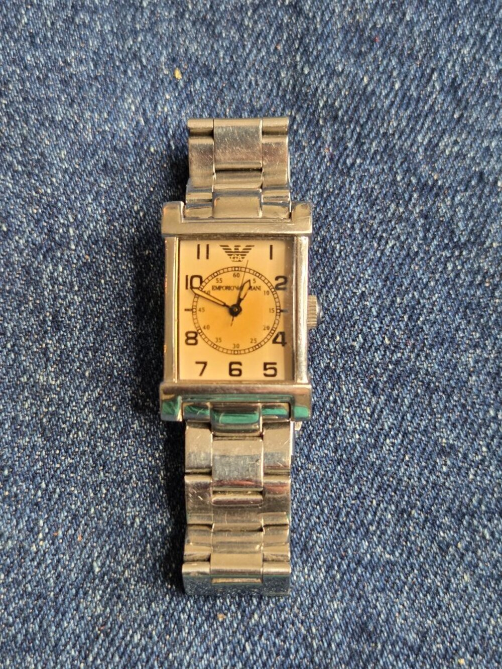 Men's - Vintage Authentic EMPORIO ARMANI Watch Quartz with Beige Face - AR-0218